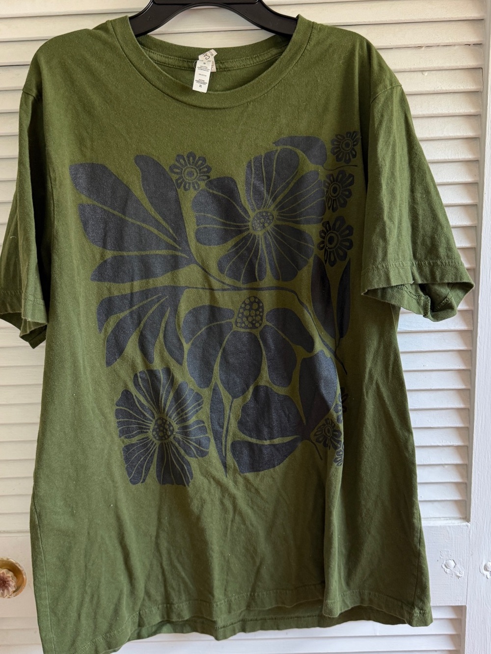 Women’s Olive Green Floral Graphic Tee